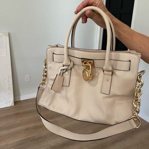 Ivory small Michael kors purse